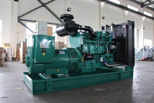 鹿寨320kw康明斯柴油发电车出租组图片 鹿寨320kw康明斯柴油发电车出租组图片